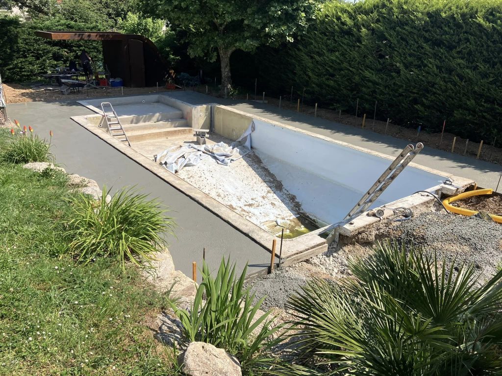 Aménagement extérieur piscine région lyonnaise